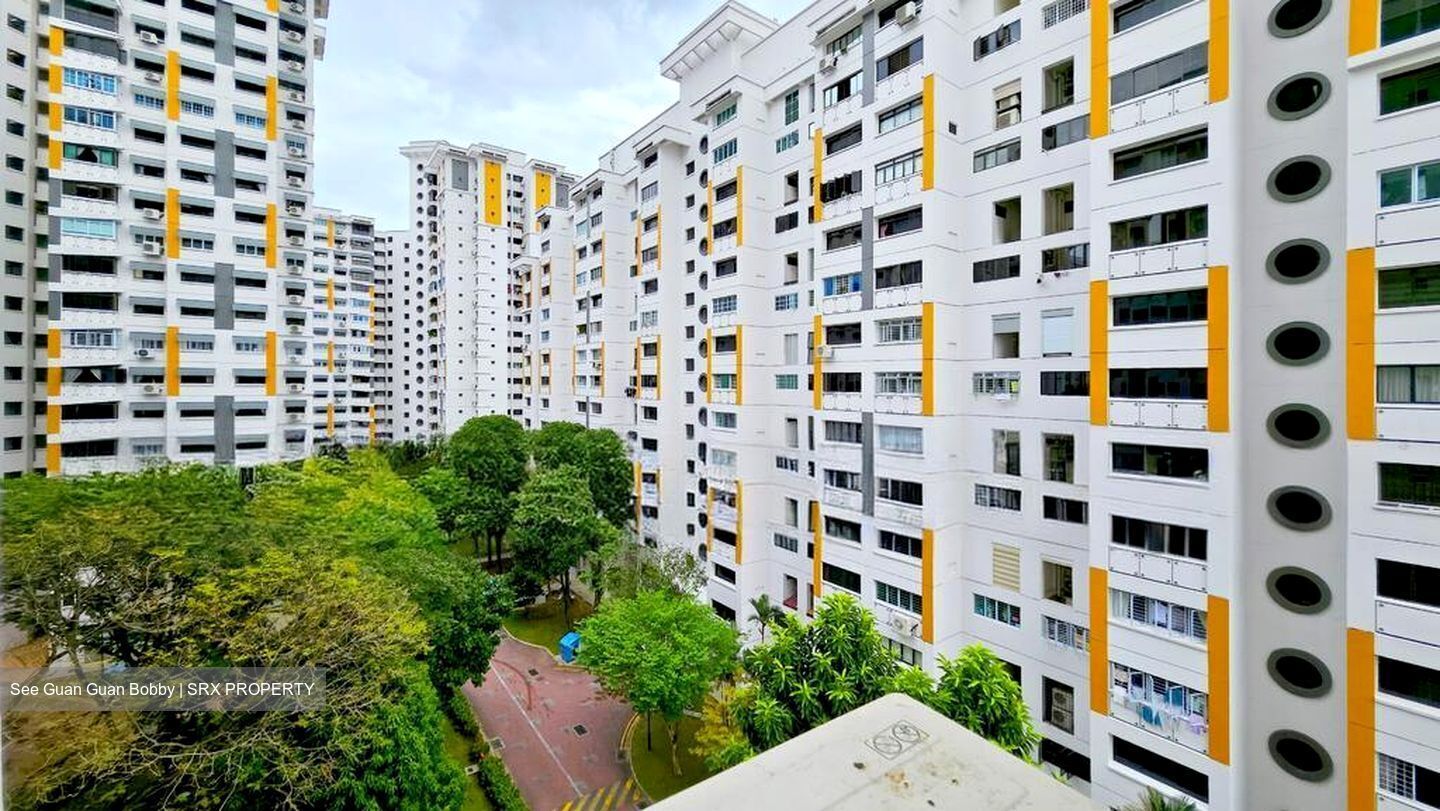 Blk 287A Jurong East Street 21 (Jurong East), HDB Executive #577455301